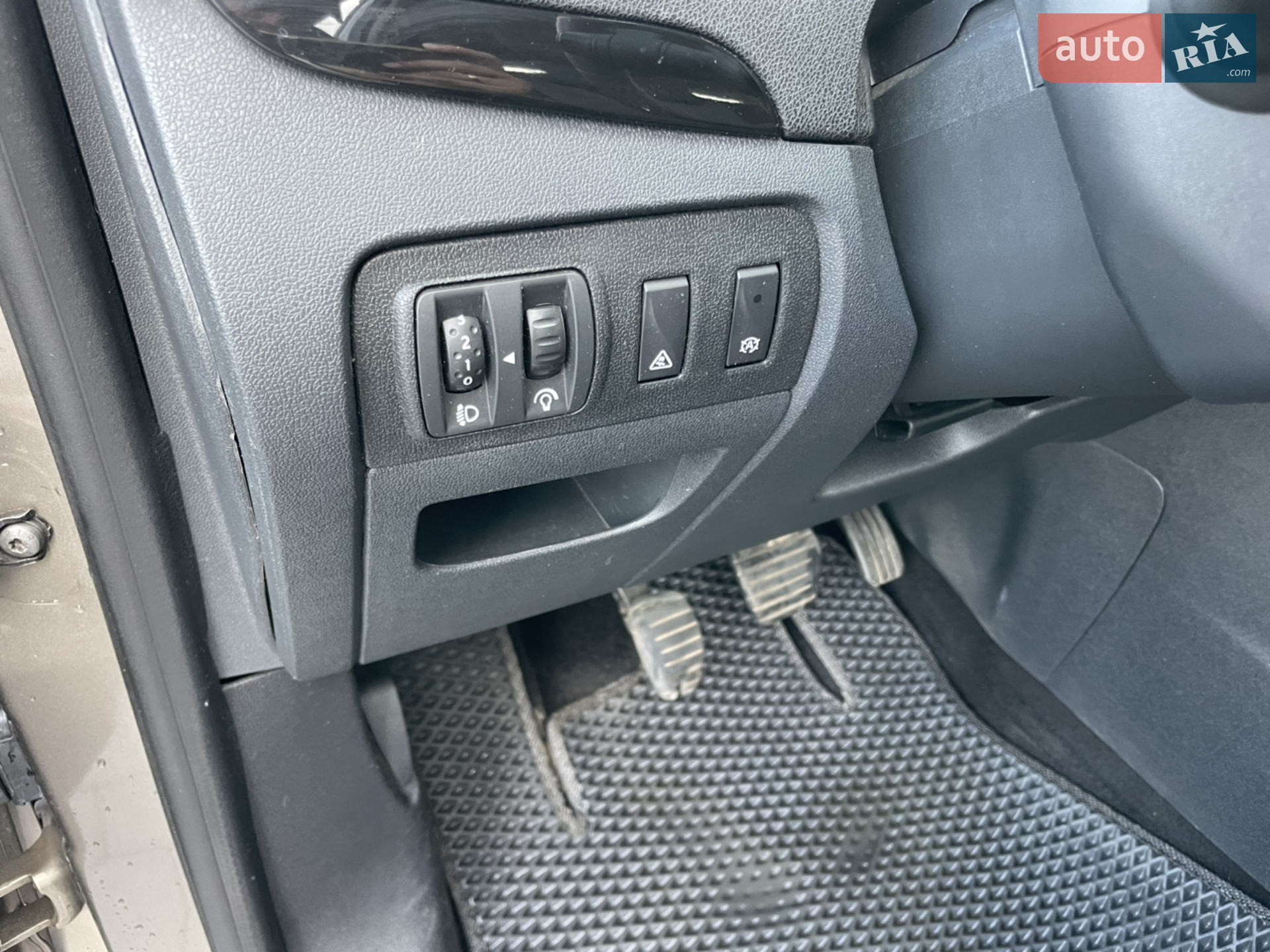 2012 Renault Scenic - мініатюра 8