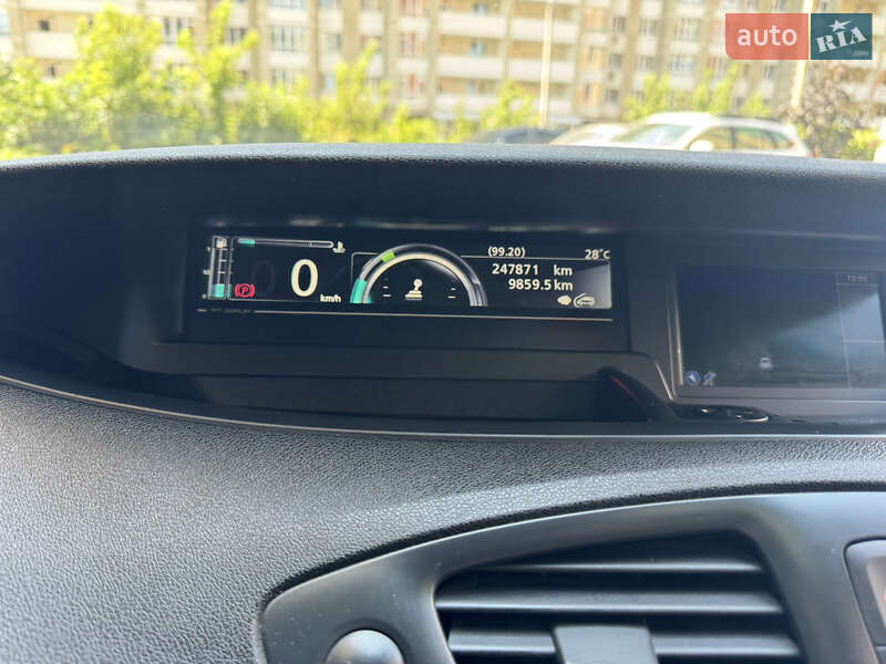 Минивэн Renault Scenic 2012 в Хмельницком