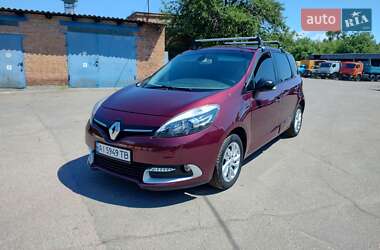 Минивэн Renault Scenic 2015 в 