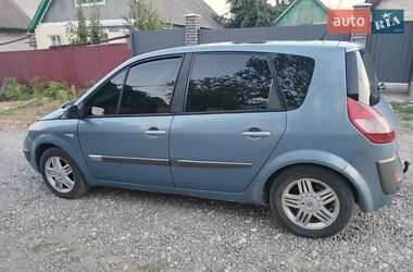 Минивэн Renault Scenic 2004 в 