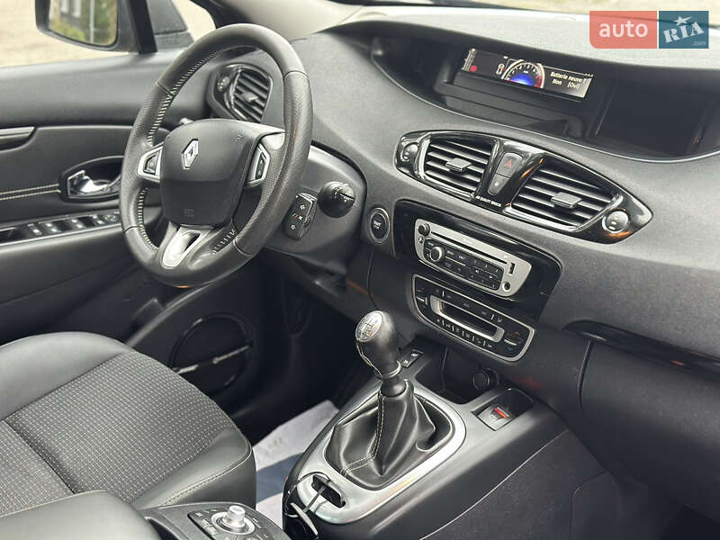 Минивэн Renault Scenic 2012 в Виннице