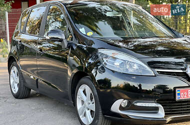 Минивэн Renault Scenic 2015 в 