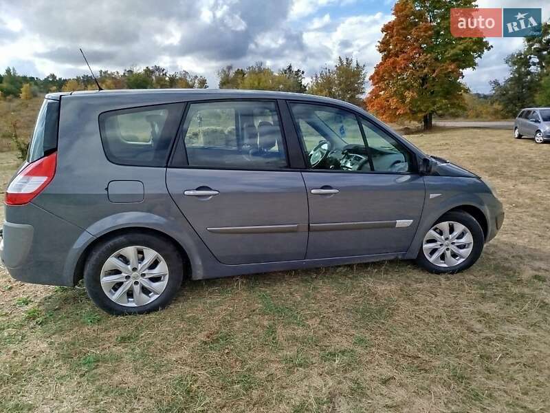 Минивэн Renault Scenic 2006 в Киеве