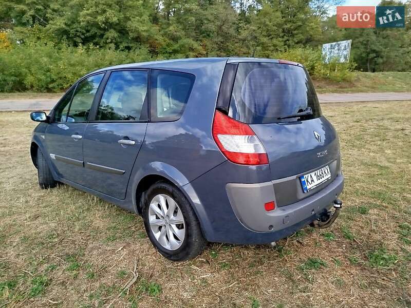 Минивэн Renault Scenic 2006 в Киеве