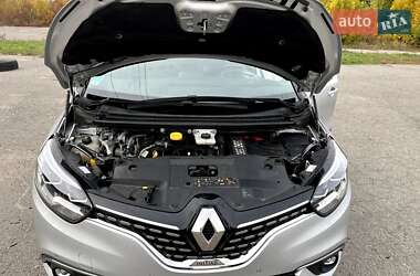 Минивэн Renault Scenic 2019 в 
