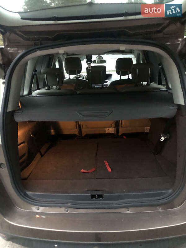 Минивэн Renault Scenic 2010 в Костополе