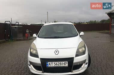 Мінівен Renault Scenic 2011 в Перегінське