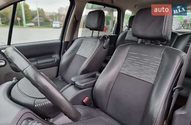 Минивэн Renault Scenic 2008 в 