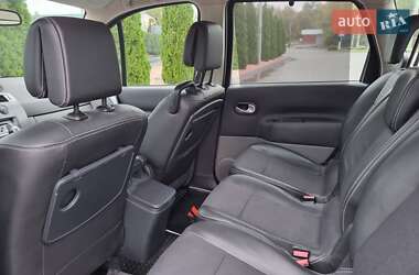 Минивэн Renault Scenic 2008 в 