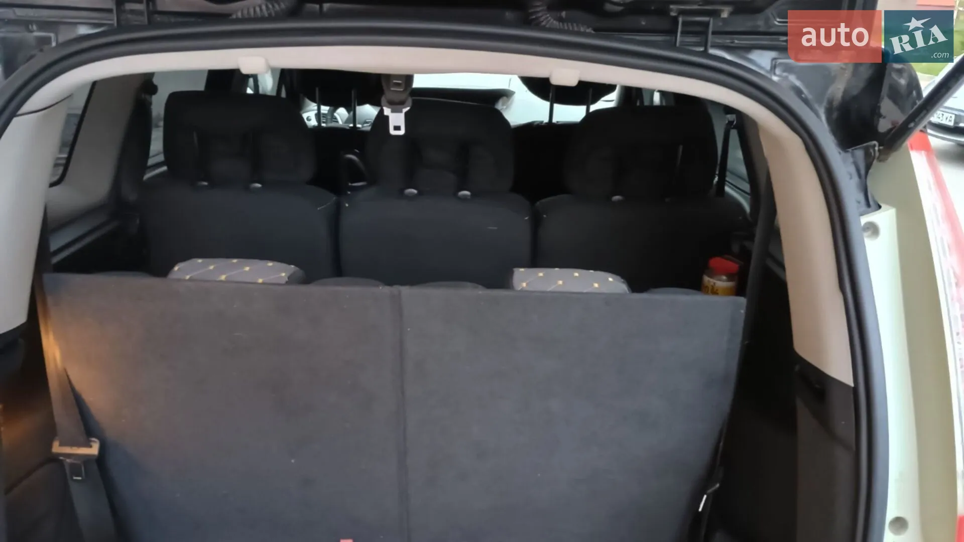 2010 Renault Scenic - мініатюра 5