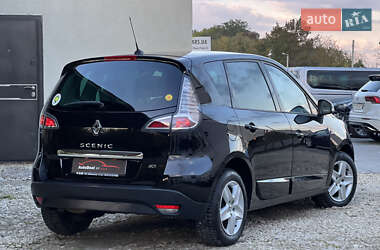 Минивэн Renault Scenic 2012 в 
