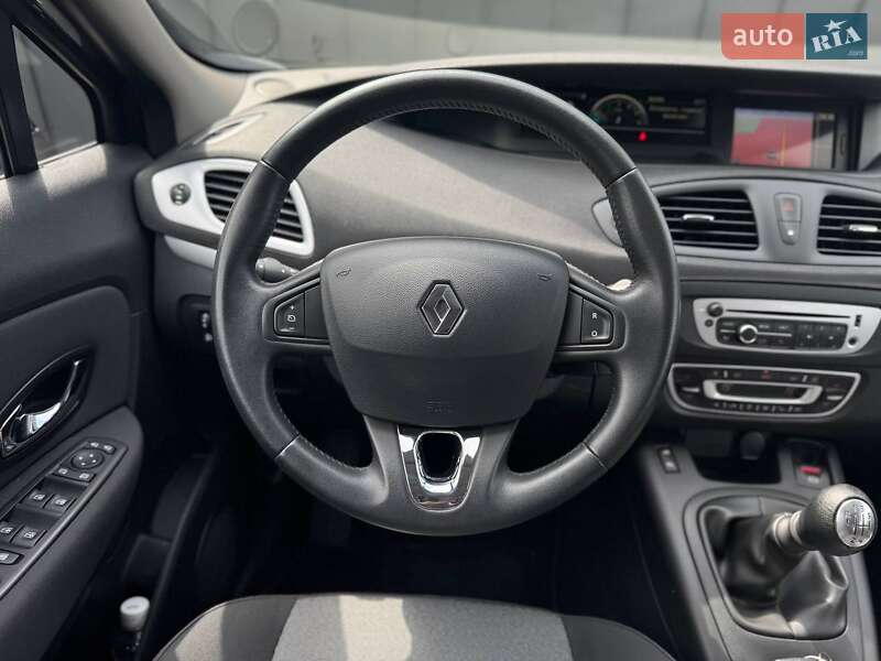Минивэн Renault Scenic 2013 в Луцке