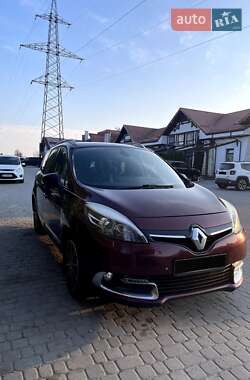 Минивэн Renault Scenic 2013 в 