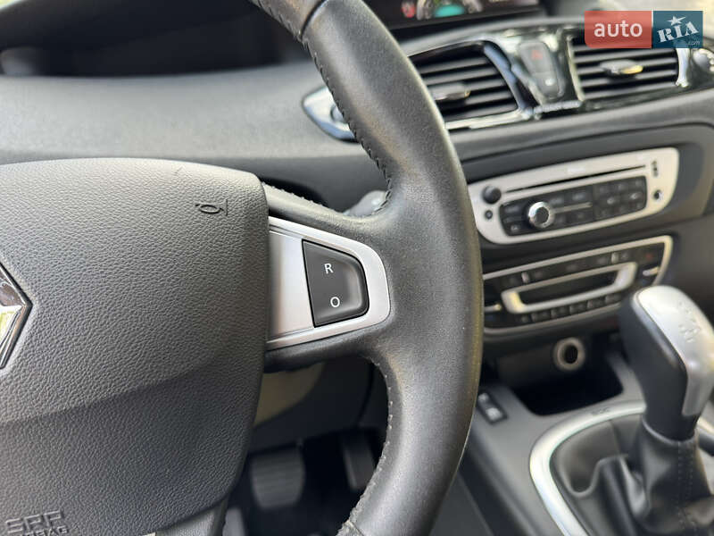 Минивэн Renault Scenic 2013 в Дрогобыче
