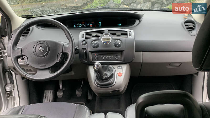 Минивэн Renault Scenic 2006 в Виннице