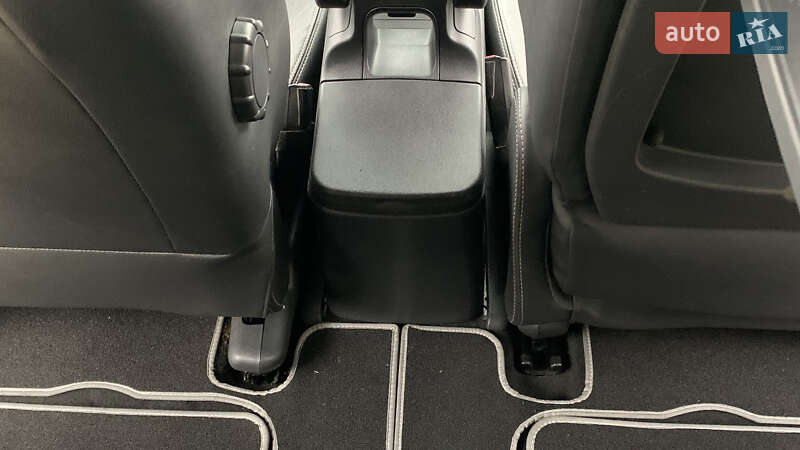 Минивэн Renault Scenic 2006 в Виннице