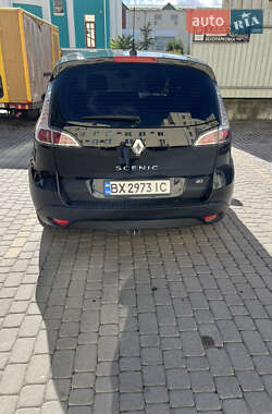 Минивэн Renault Scenic 2012 в 