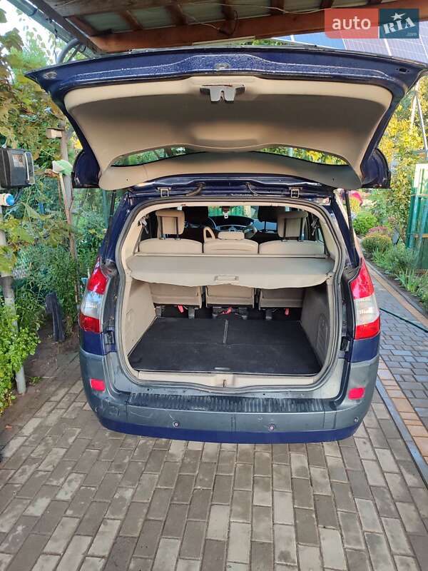 Мінівен Renault Scenic 2006 в Луцьку