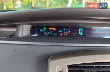 Минивэн Renault Scenic 2006 в 
