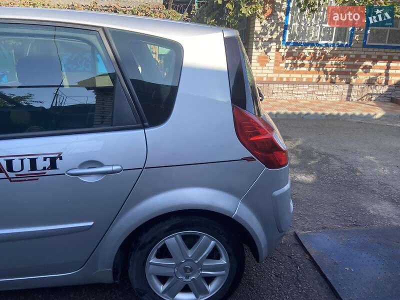 Минивэн Renault Scenic 2007 в Гайсине