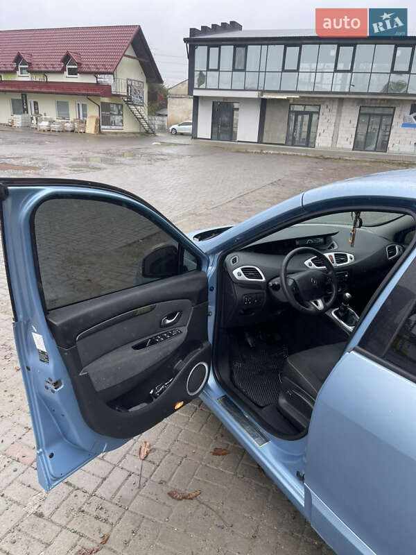 Минивэн Renault Scenic 2009 в Бродах