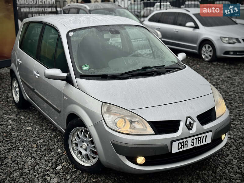 Минивэн Renault Scenic 2008 в Стрые