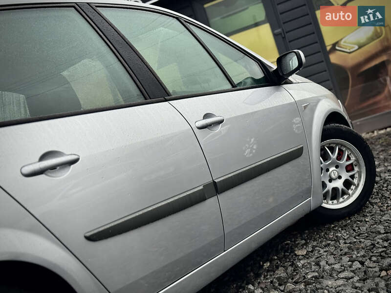 Минивэн Renault Scenic 2008 в Стрые