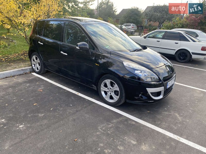 Минивэн Renault Scenic 2010 в Виннице