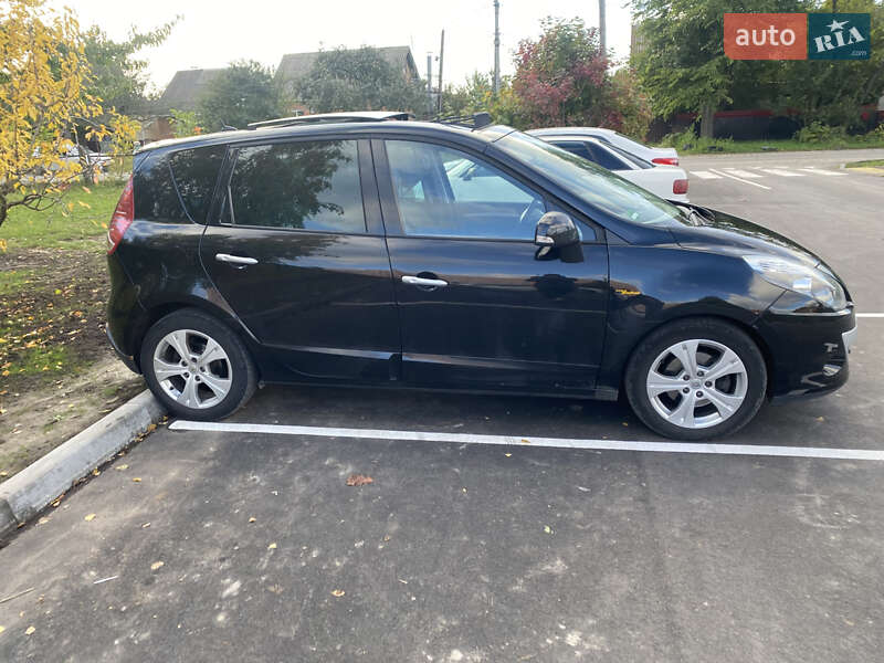 Минивэн Renault Scenic 2010 в Виннице