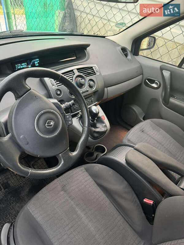 Минивэн Renault Scenic 2007 в Ровно