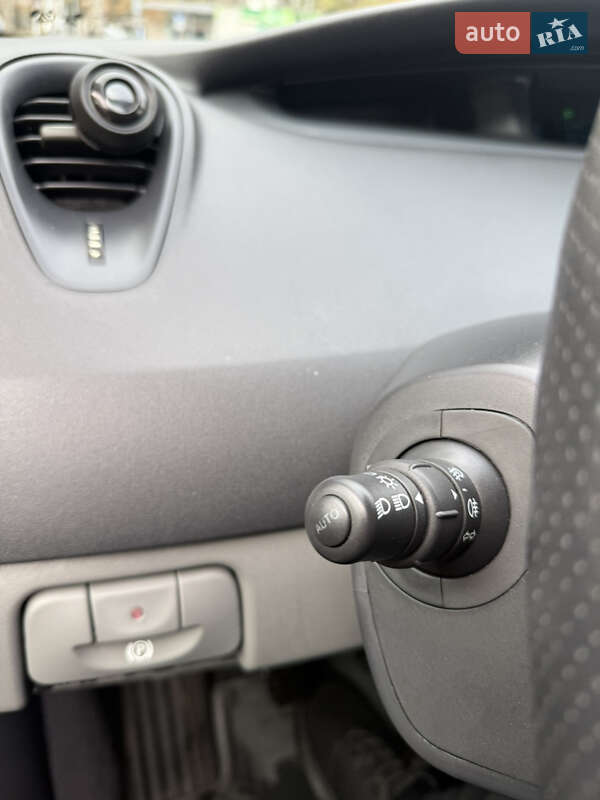 Минивэн Renault Scenic 2007 в Запорожье