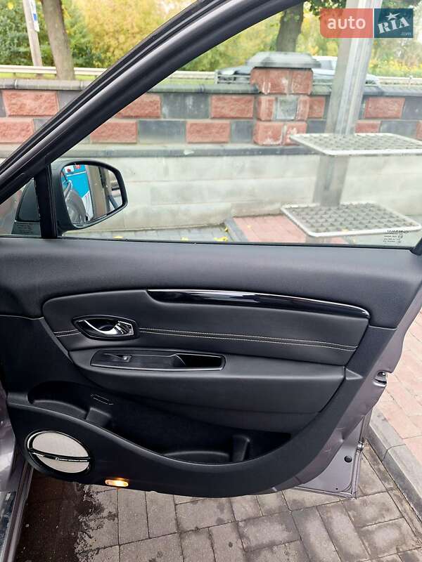 Минивэн Renault Scenic 2014 в Ровно