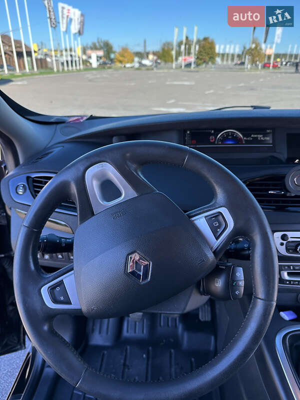 Минивэн Renault Scenic 2012 в Киеве