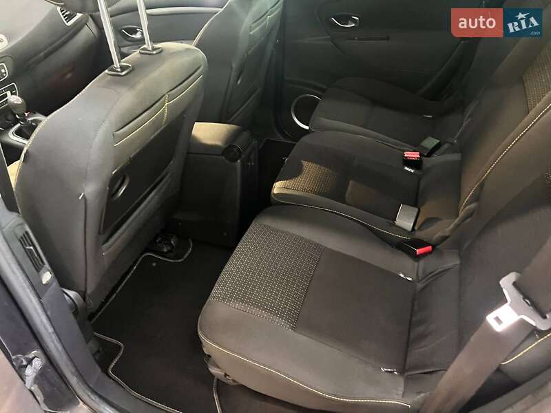 Мінівен Renault Scenic 2010 в Житомирі