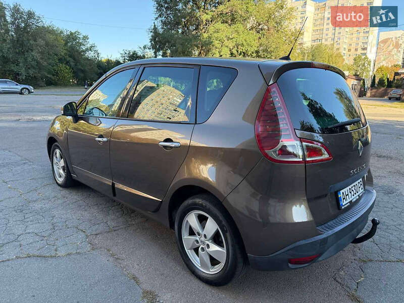 Renault Scenic 2010