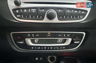 Минивэн Renault Scenic 2010 в 