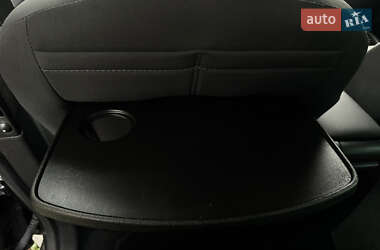 Минивэн Renault Scenic 2010 в 