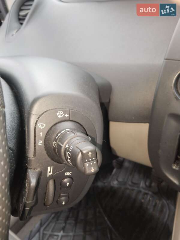 Минивэн Renault Scenic 2005 в Броварах фото 14 Минивэн Renault Scenic 2005 в Броварах