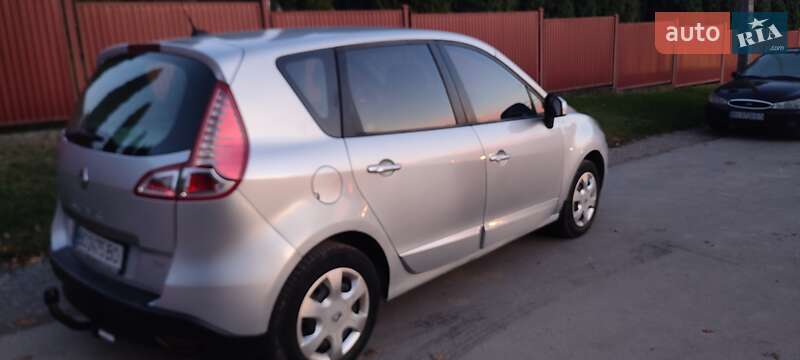 Минивэн Renault Scenic 2011 в Тернополе