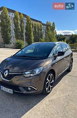 Мінівен Renault Scenic 2017 в  фото 9 Мінівен Renault Scenic 2017 в