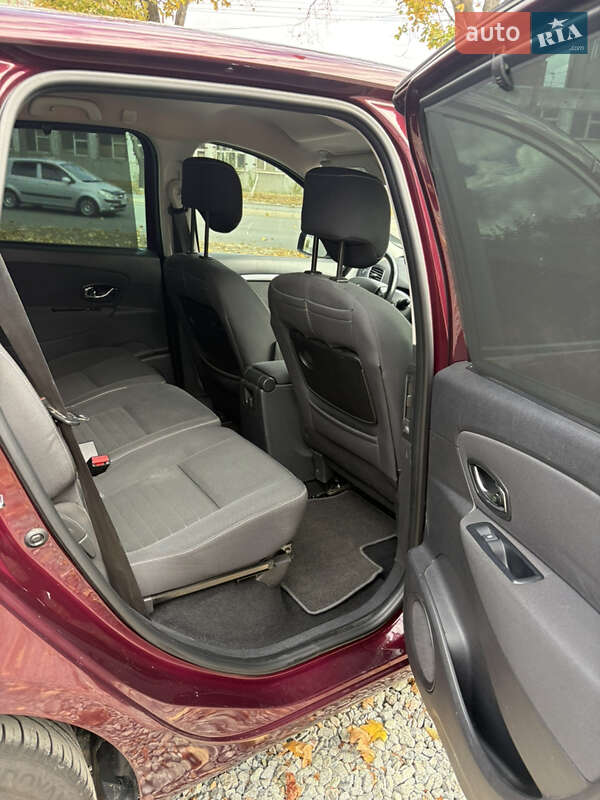 Минивэн Renault Scenic 2014 в Днепре