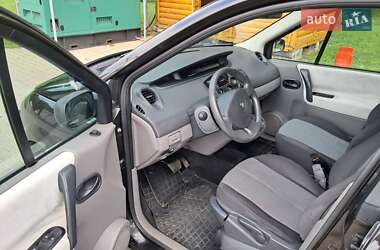 Минивэн Renault Scenic 2006 в 