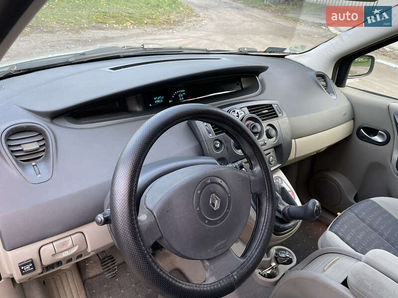 Минивэн Renault Scenic 2004 в Красилове