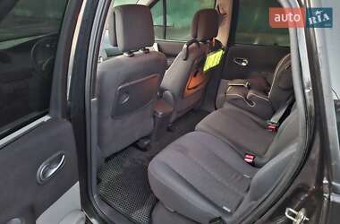 Минивэн Renault Scenic 2006 в 