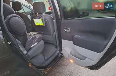 Минивэн Renault Scenic 2006 в 