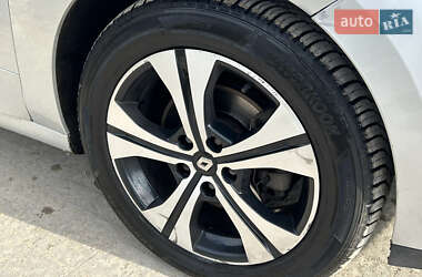 Минивэн Renault Scenic 2011 в 