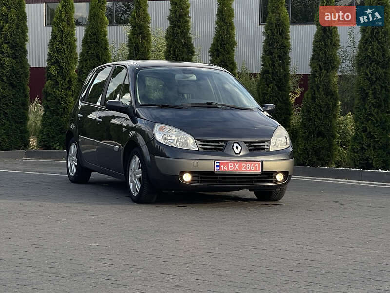 Минивэн Renault Scenic 2005 в Надворной