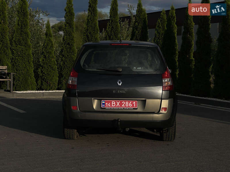 Минивэн Renault Scenic 2005 в Надворной