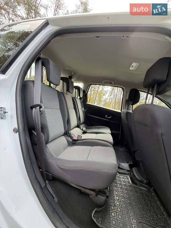 Минивэн Renault Scenic 2012 в Житомире
