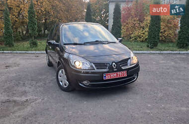 Минивэн Renault Scenic 2009 в 